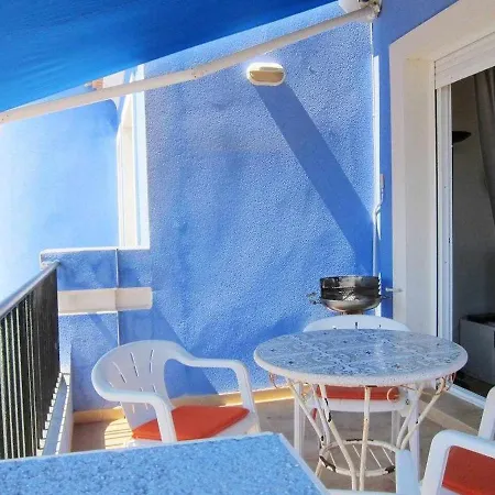 Estrella Con Piscina Y Cerca De La Playa Апартаменти *