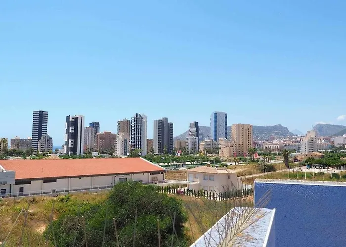 Estrella Con Piscina Y Cerca De La Playa