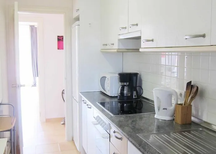 Estrella Con Piscina Y Cerca De La Playa