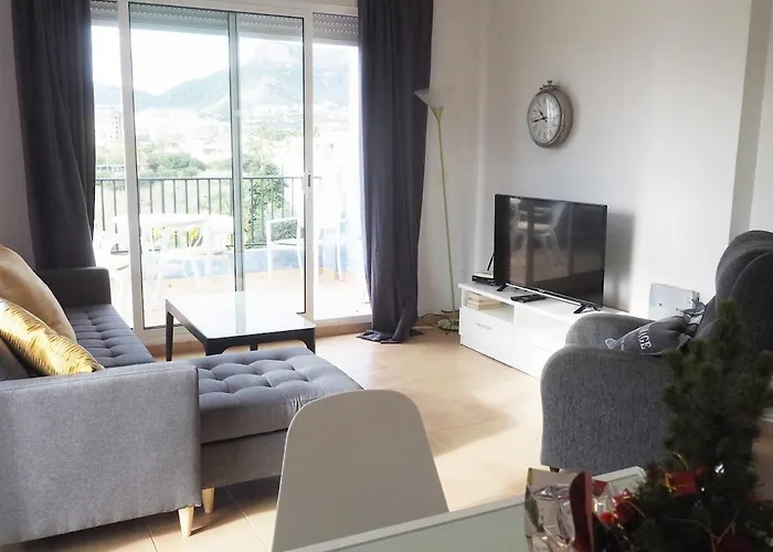 Apartment Estrella Con Piscina Y Cerca De La Playa