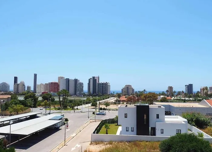 Apartment Estrella Con Piscina Y Cerca De La Playa