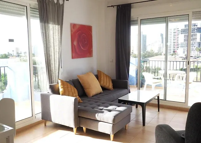 Estrella Con Piscina Y Cerca De La Playa